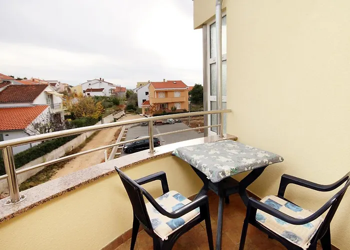 דירה With A Swimming Pool - 5943